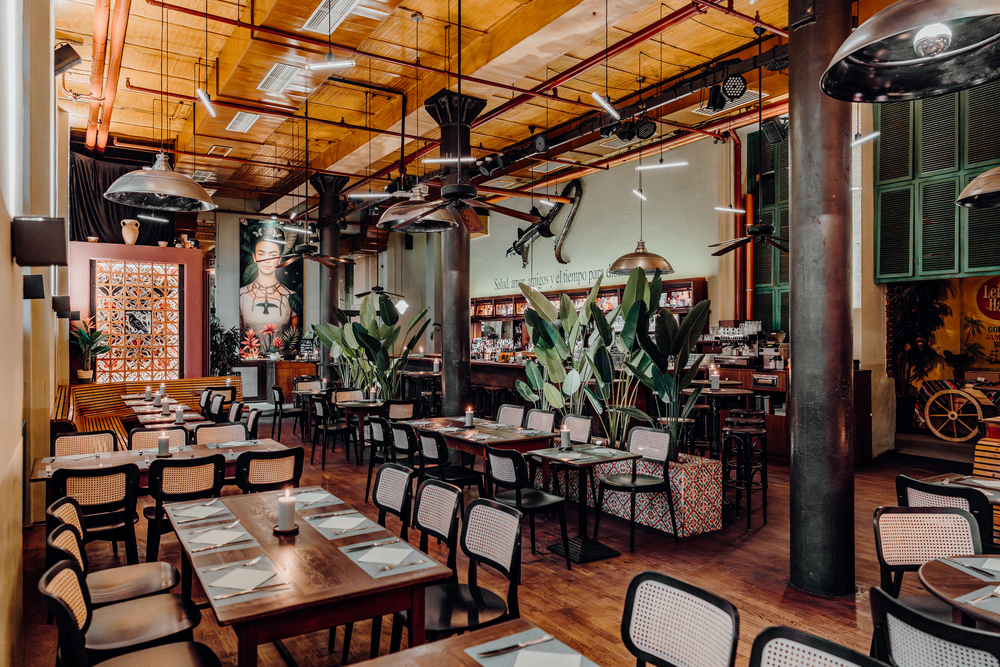 Gastraum eines Joe Peña's — gelebte Struktur im Alltag